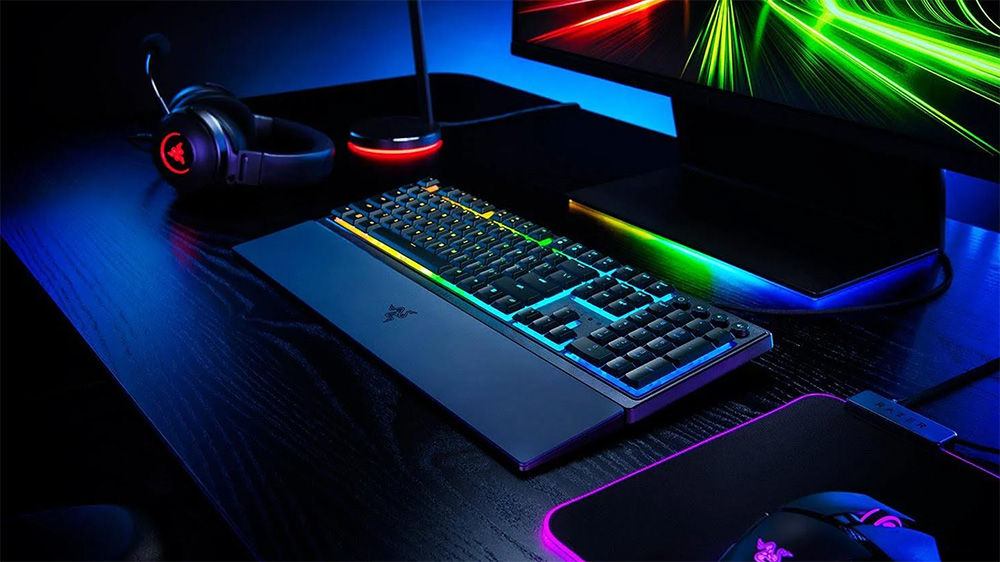Razer Ornata V3 4